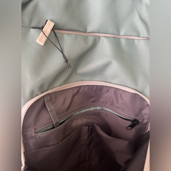 Spacious Green Gray Backpack - Picture 4 of 10